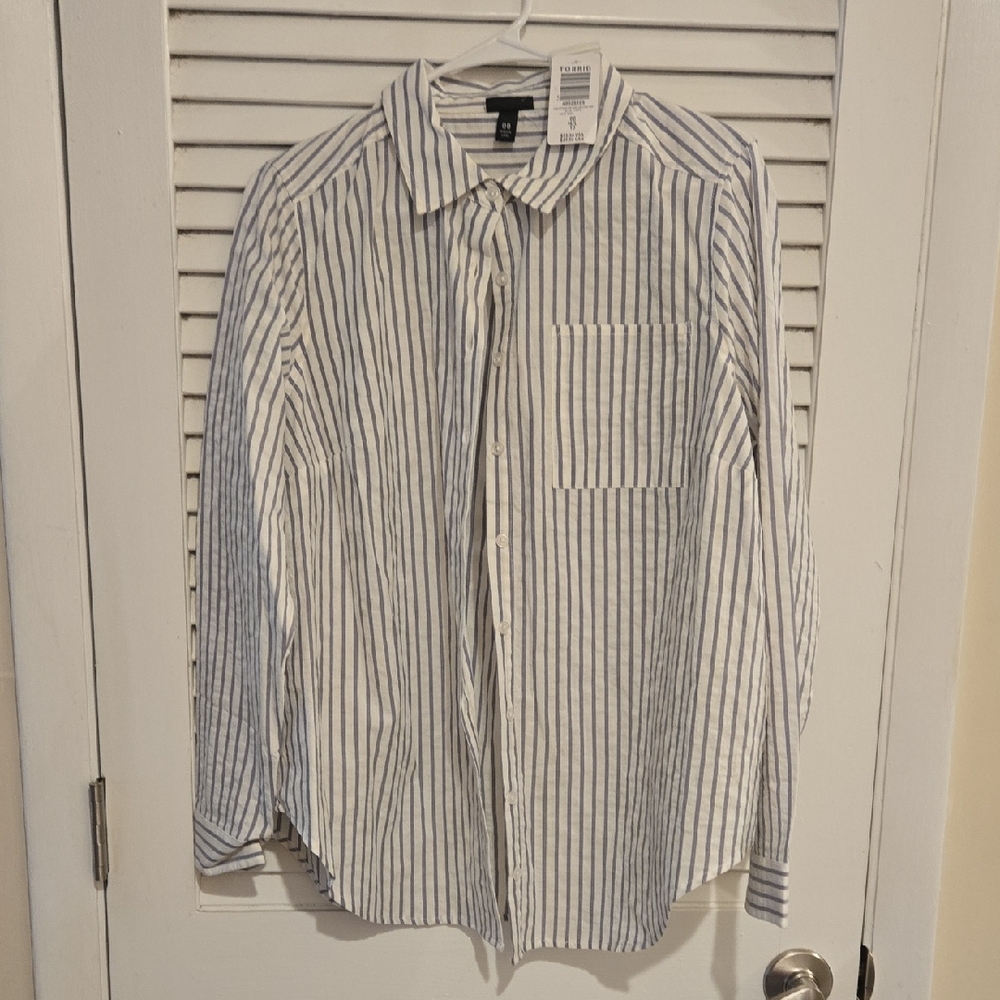 NWT Torrid Blue and White Striped Casual Button-Down Shirt